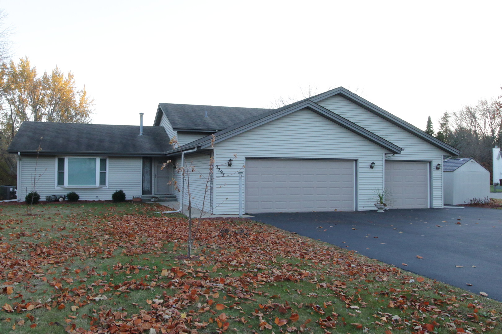 7297 Montmorency Drive, Rockford, IL 61108