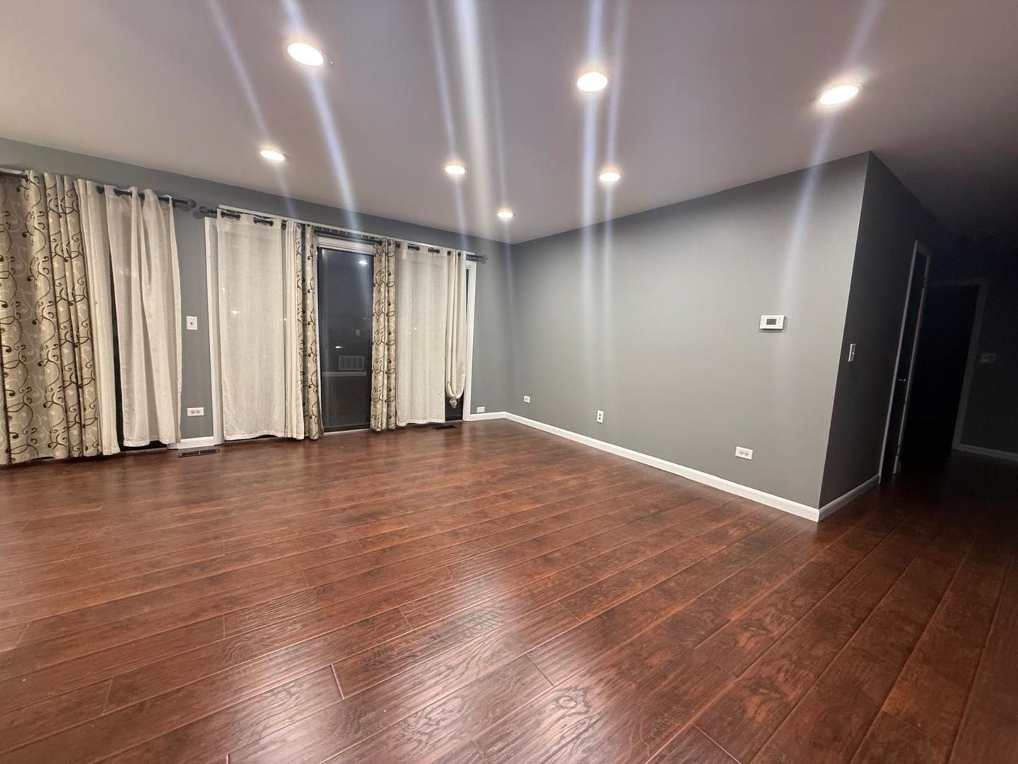 5820 WILSHIRE Court #C, Hanover Park, IL 60133