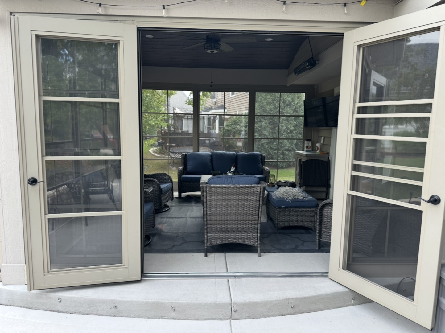 1N539 Turnberry Lane, Winfield, IL 60190