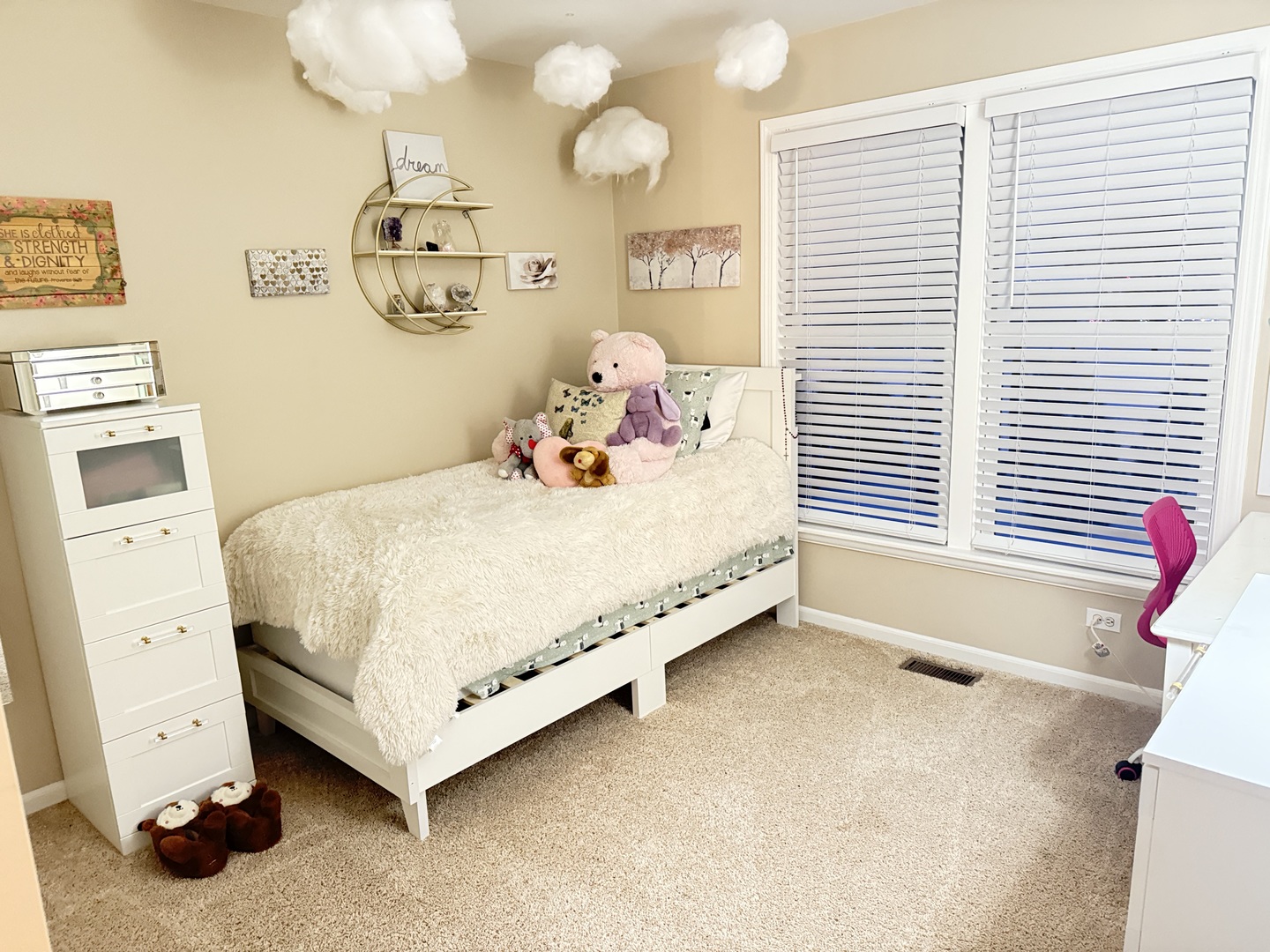 1N539 Turnberry Lane, Winfield, IL 60190