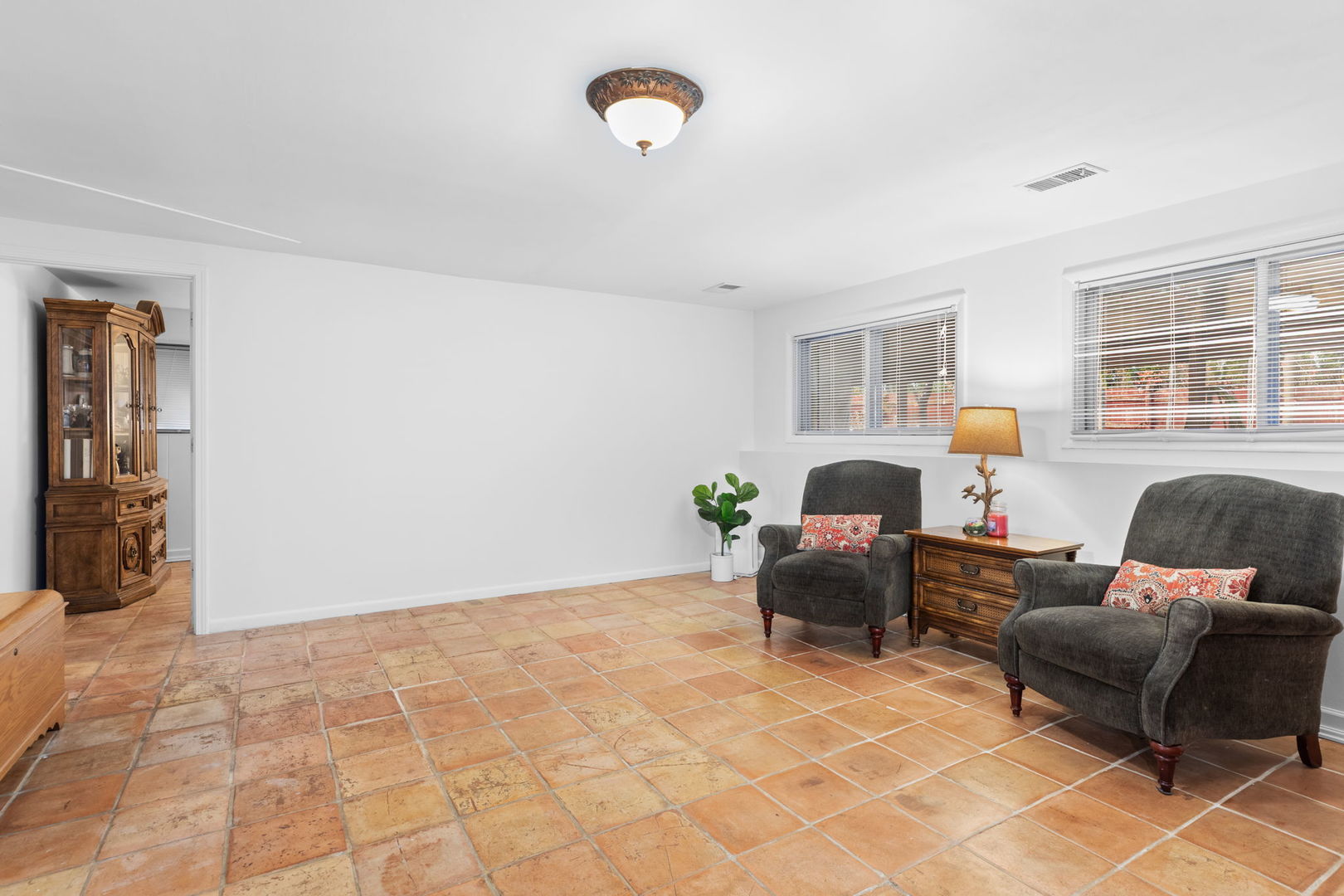 9 Marquette Court, Bolingbrook, IL 60440