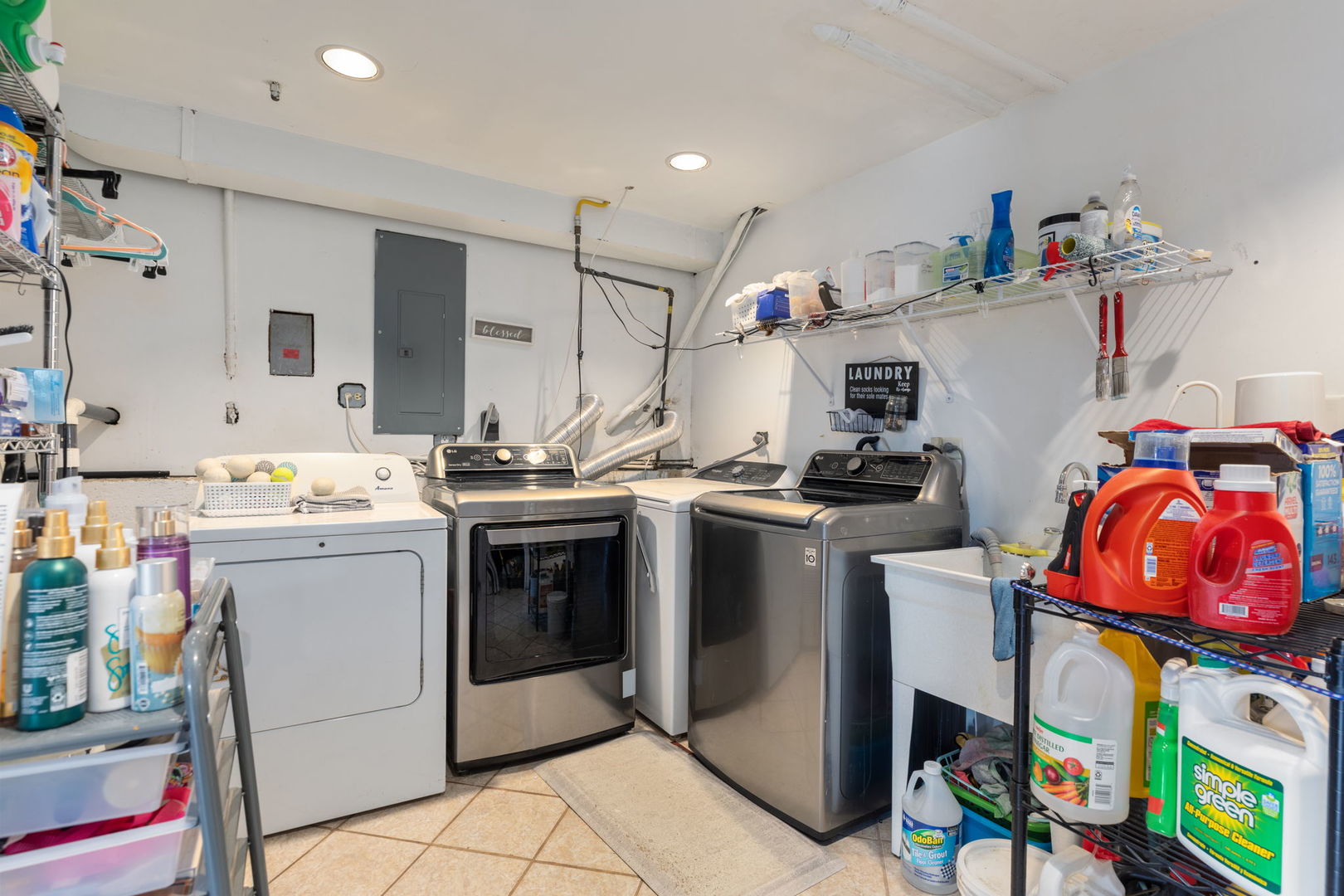 9 Marquette Court, Bolingbrook, IL 60440