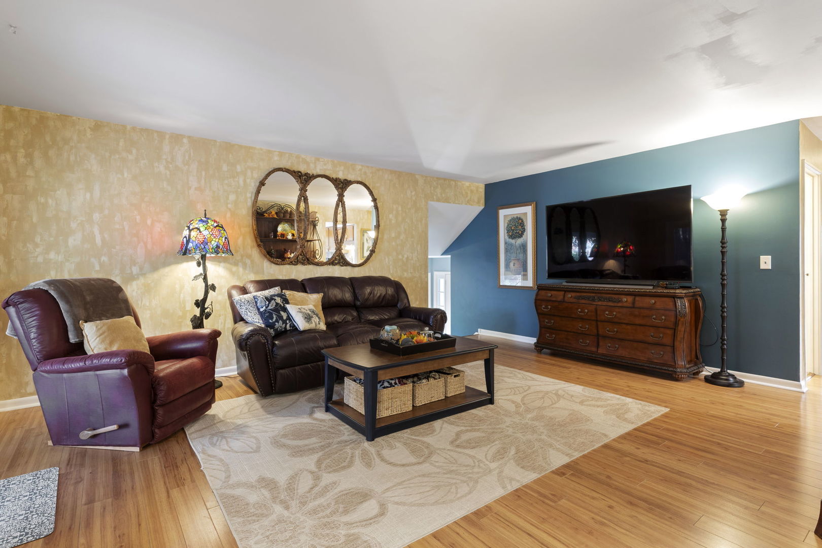 9 Marquette Court, Bolingbrook, IL 60440