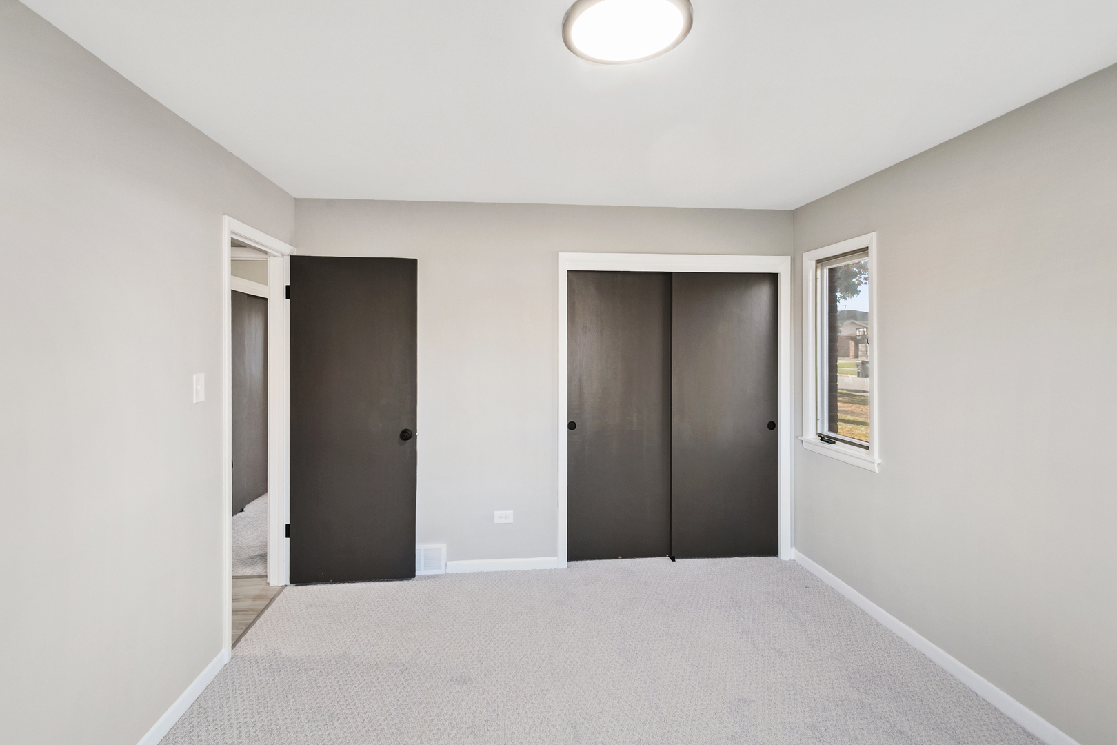 17001 Kimbark Avenue, South Holland, IL 60473