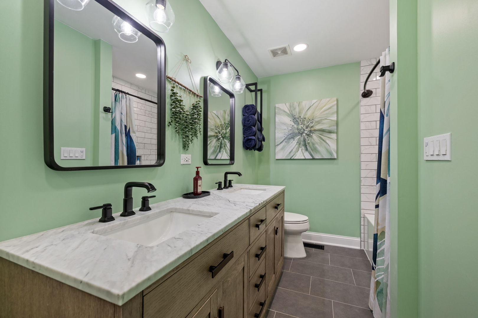 510 N Lockwood Drive, Lockport, IL 60441