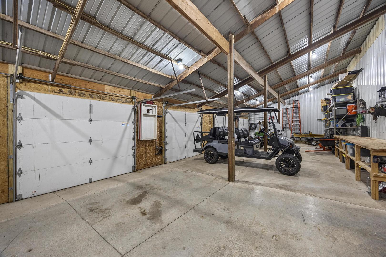 15945 Gresham Road, Mackinaw, IL 61755