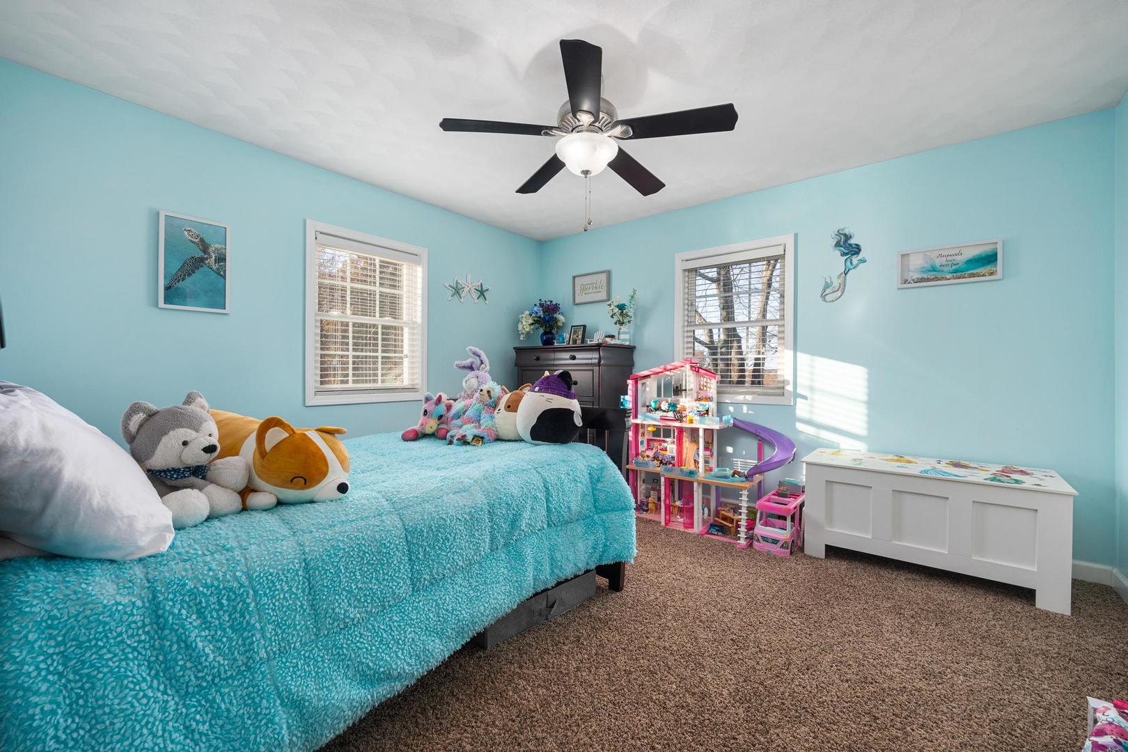 15945 Gresham Road, Mackinaw, IL 61755