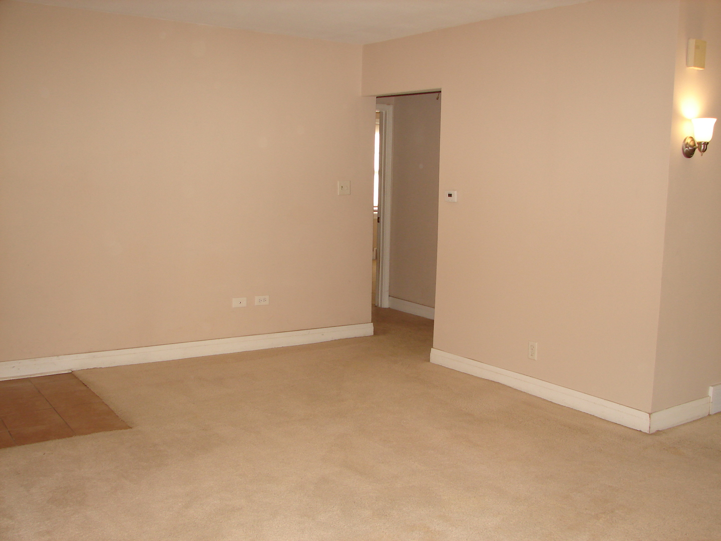 2104 Eshcol Avenue, Zion, IL 60099