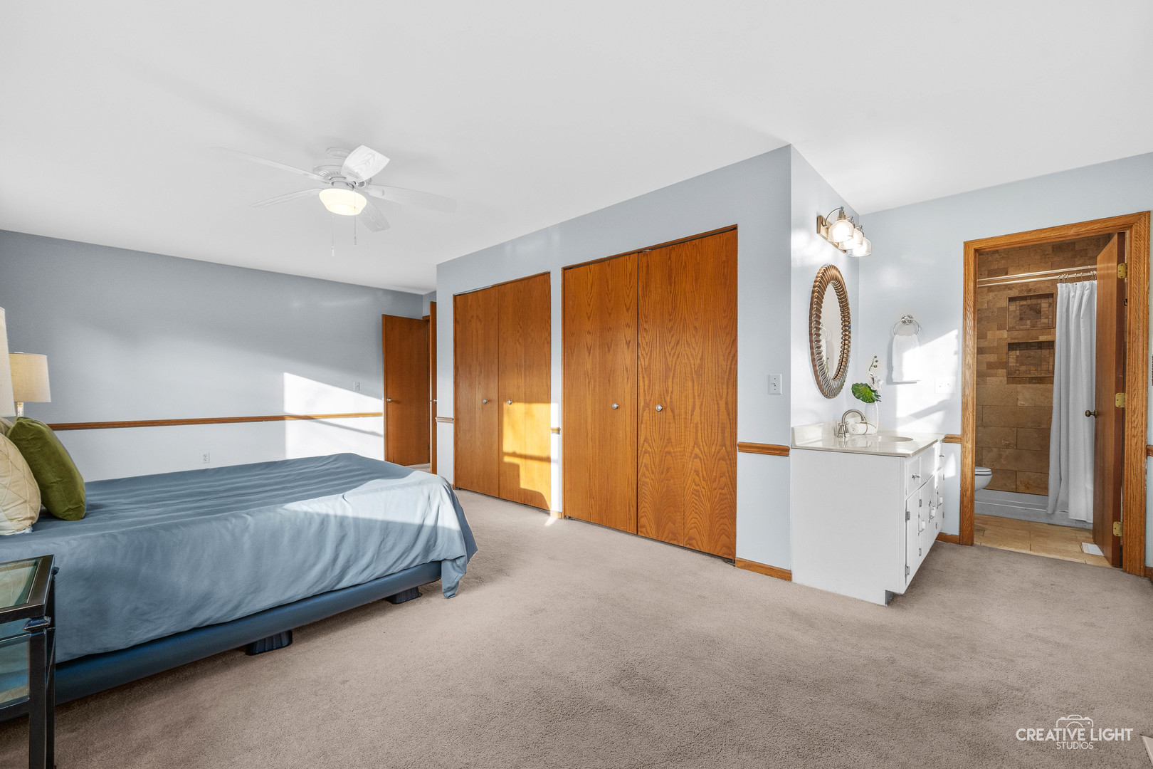 38 Ashlawn Avenue, Oswego, IL 60543