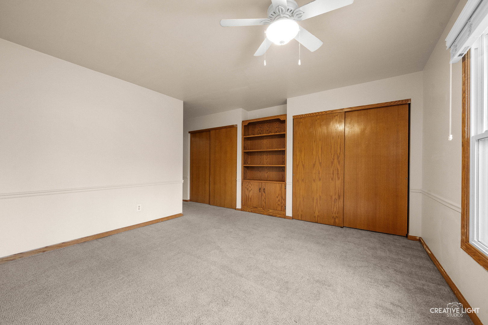 38 Ashlawn Avenue, Oswego, IL 60543