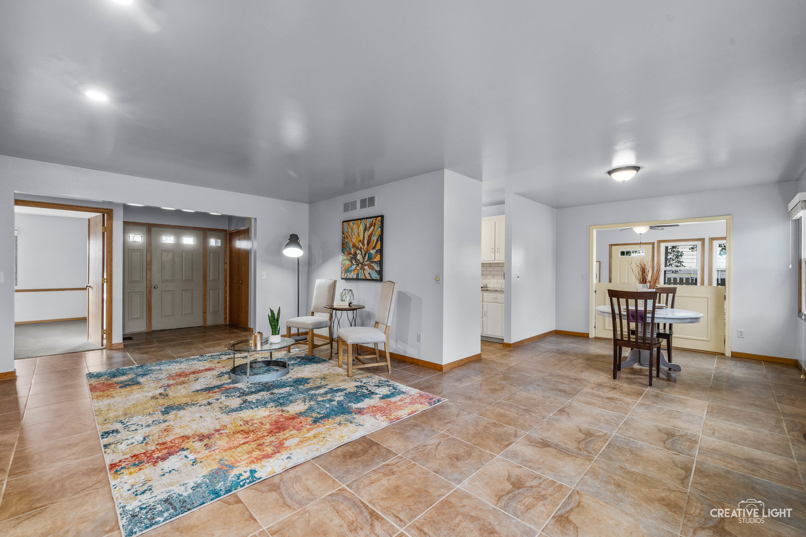 38 Ashlawn Avenue, Oswego, IL 60543