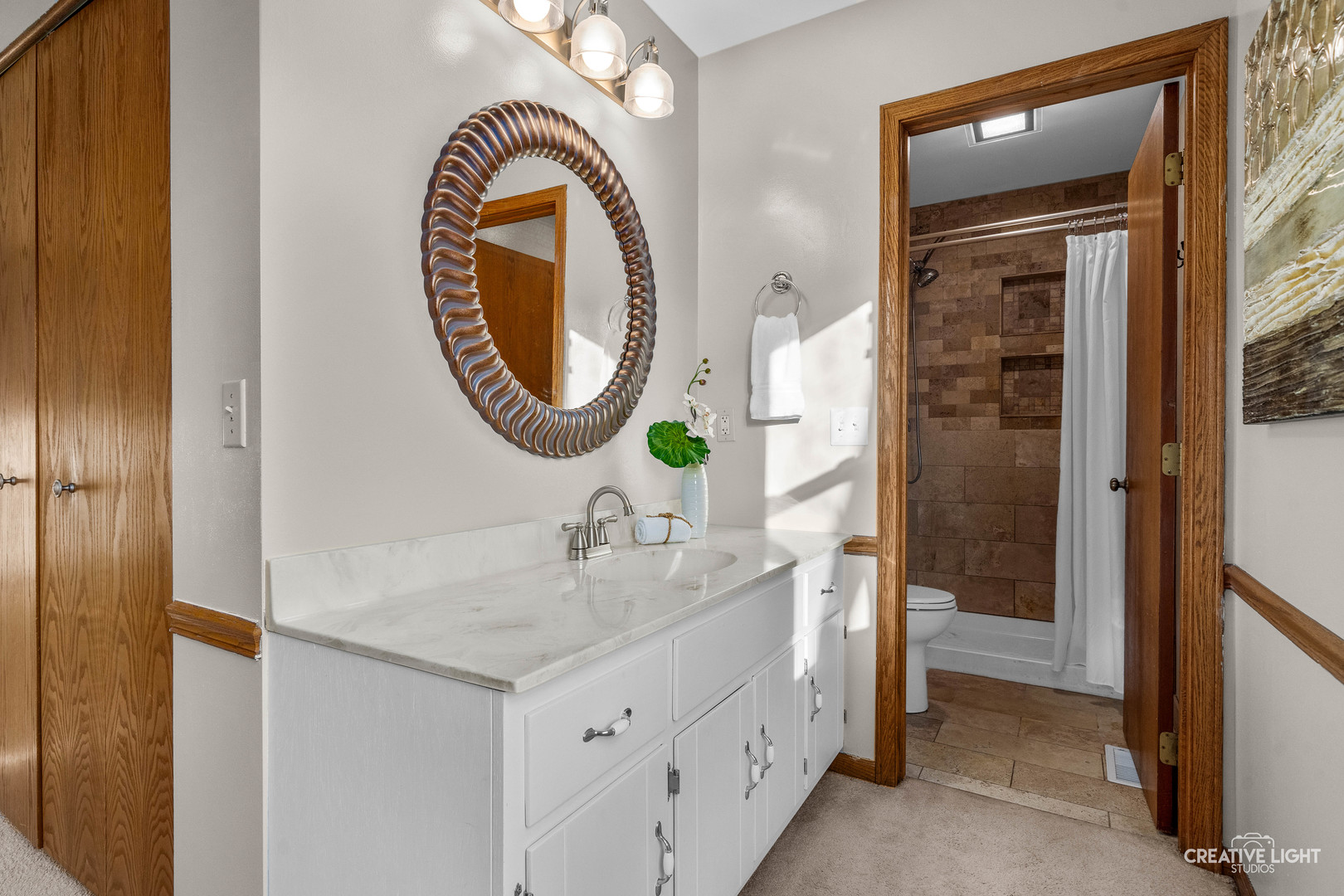 38 Ashlawn Avenue, Oswego, IL 60543