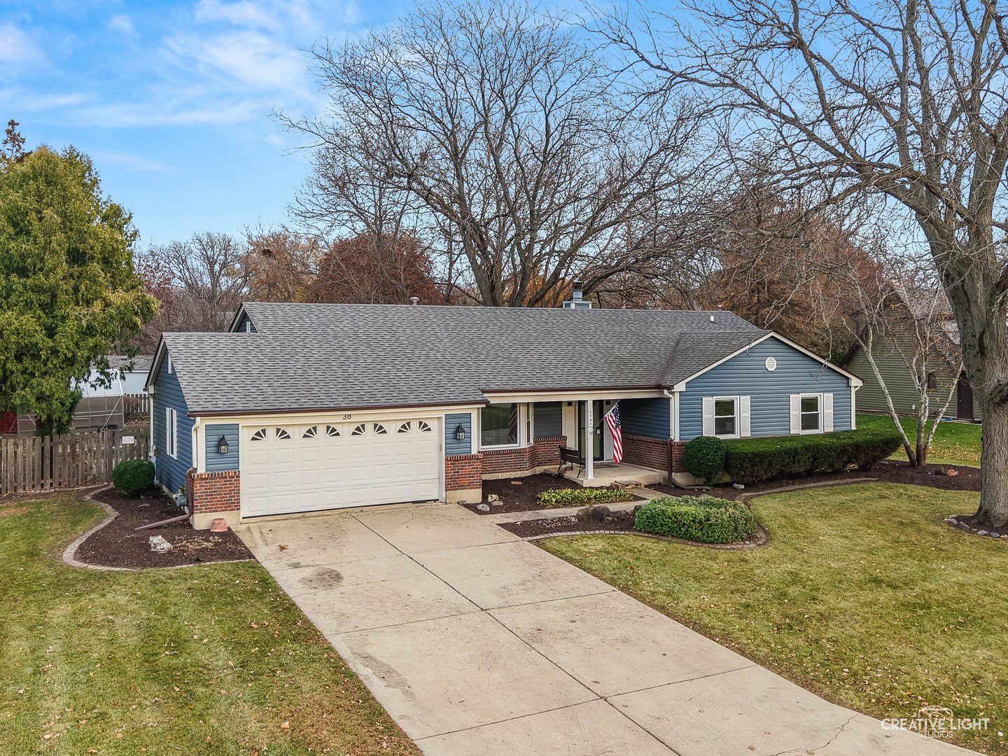 38 Ashlawn Avenue, Oswego, IL 60543
