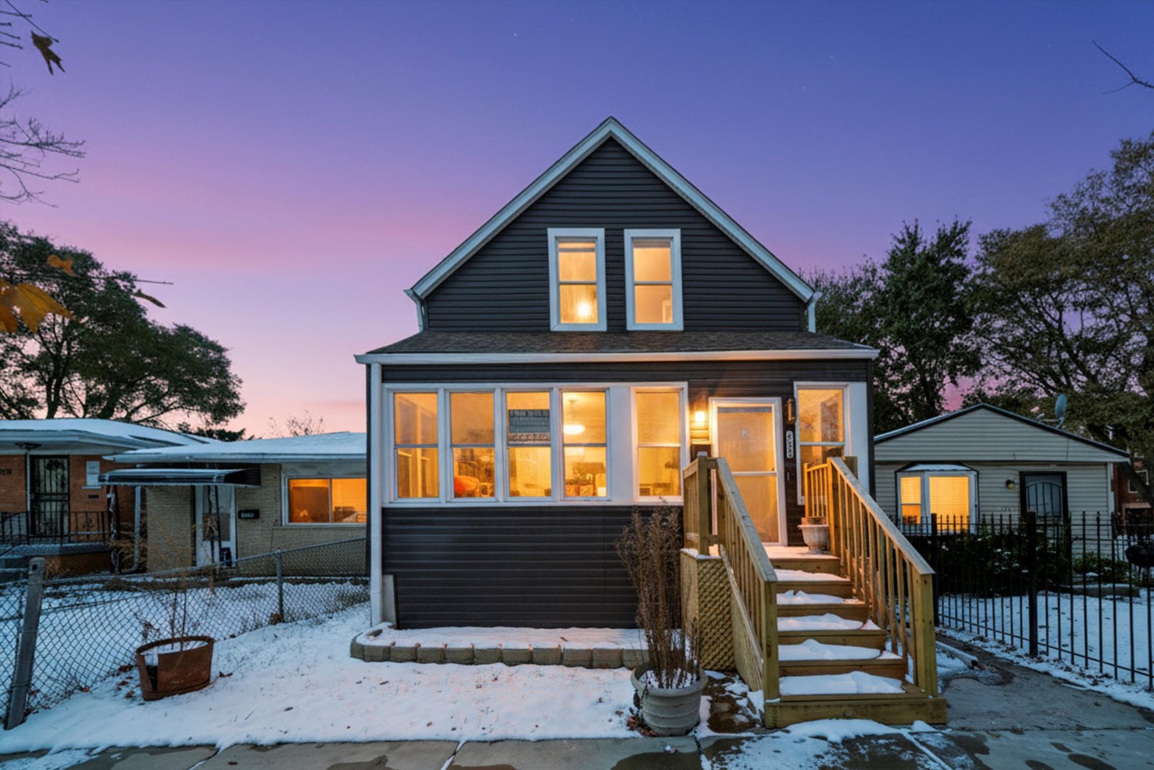 7918 S Anthony Avenue, Chicago, IL 60619