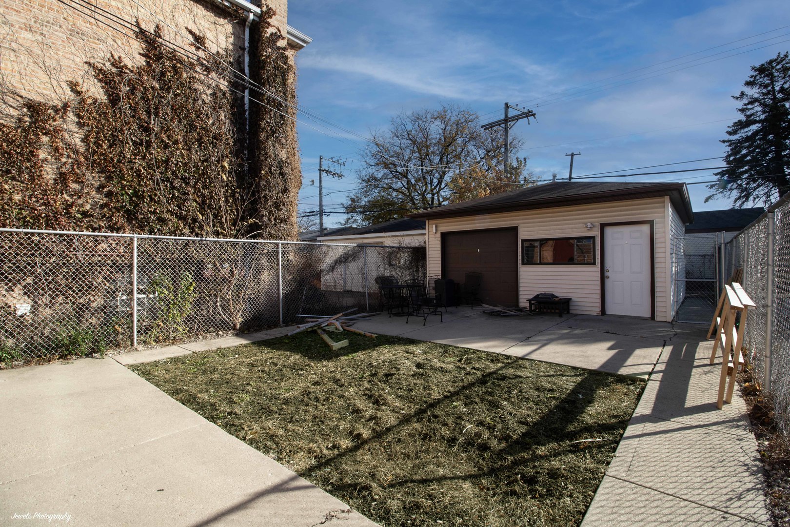 6515 W Archer Avenue, Chicago, IL 60638