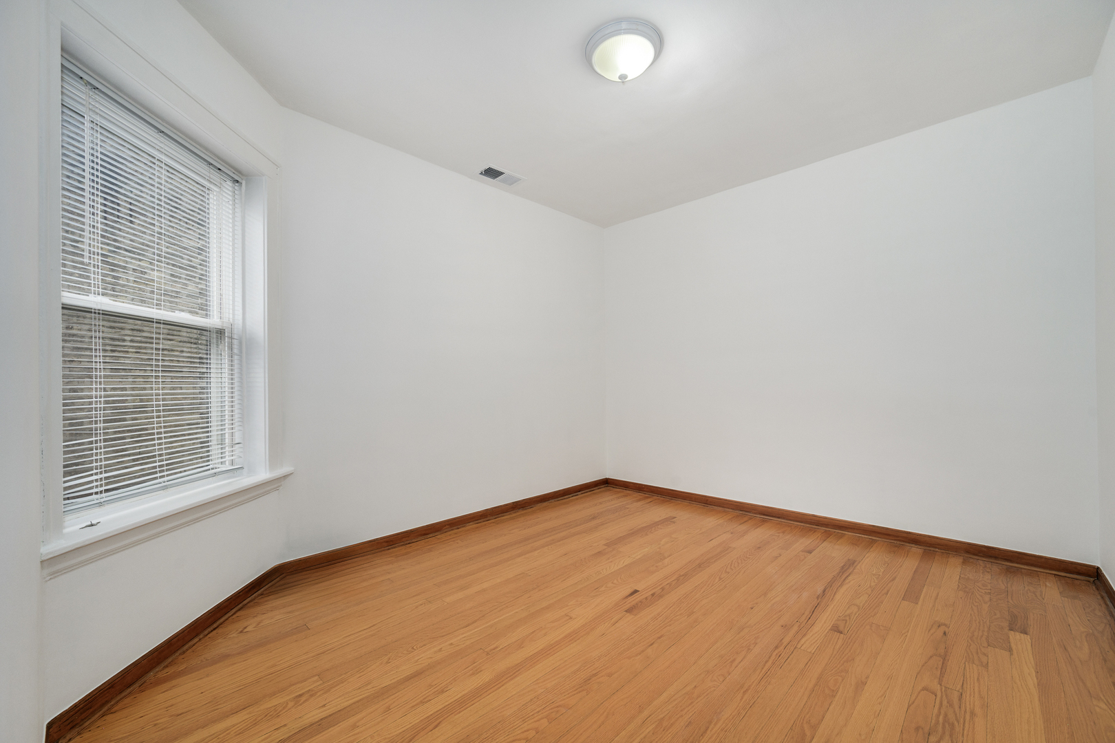 5621 N CHRISTIANA Avenue #2, Chicago, IL 60659