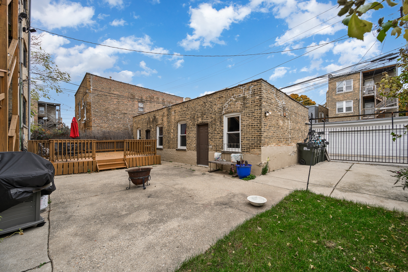 5621 N CHRISTIANA Avenue #2, Chicago, IL 60659