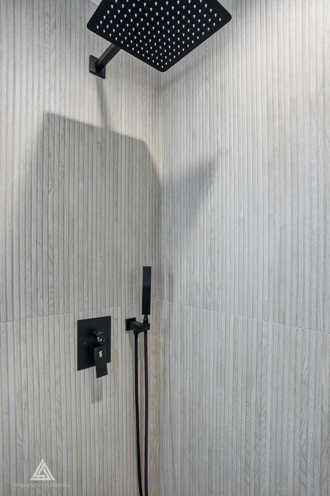 500 N Fairview Avenue, Mount Prospect, IL 60056