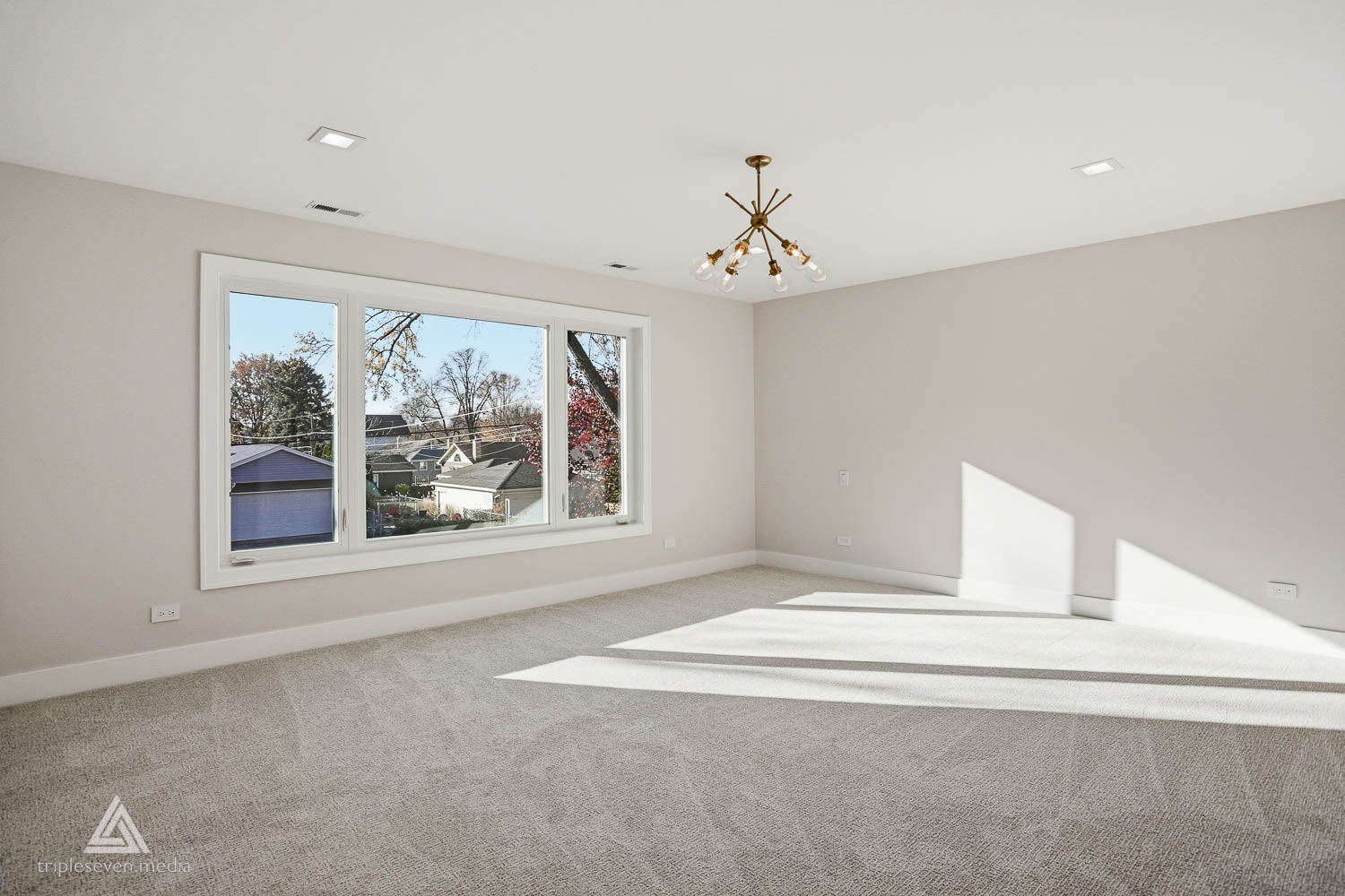 500 N Fairview Avenue, Mount Prospect, IL 60056