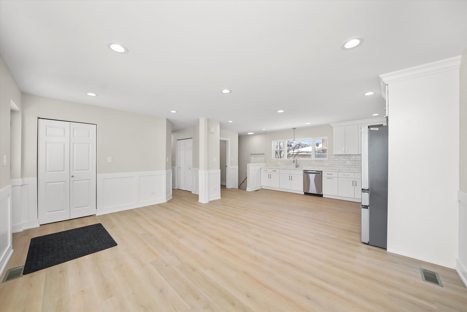 17060 Louis Avenue, South Holland, IL 60473