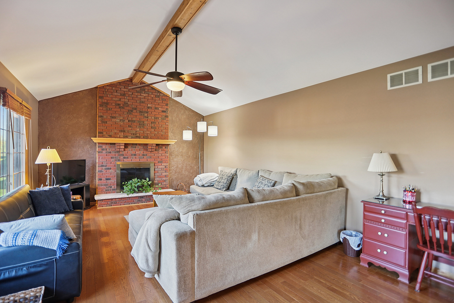 8836 Clifton Lane, Tinley Park, IL 60487