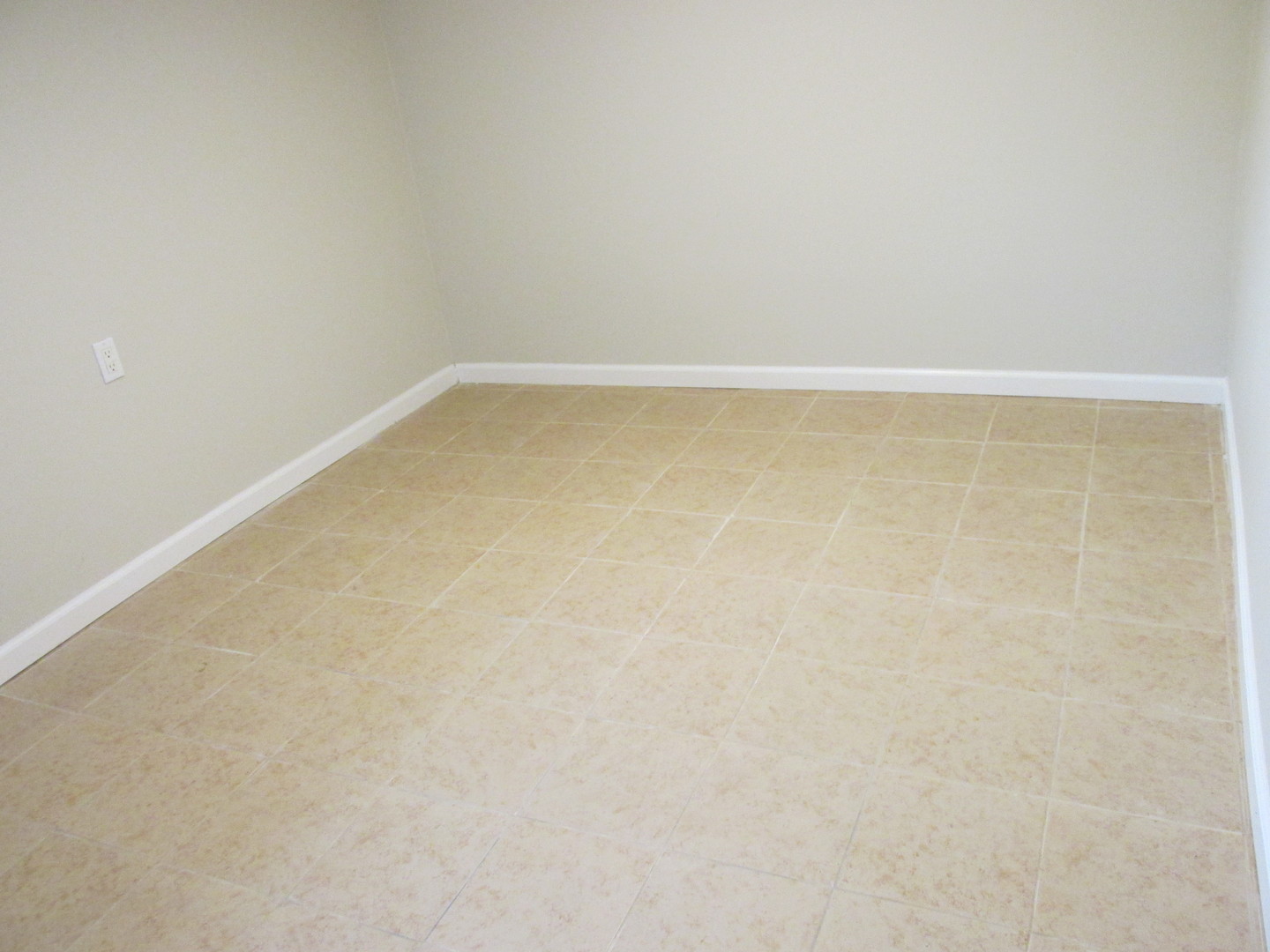 North Chicago, IL 60064