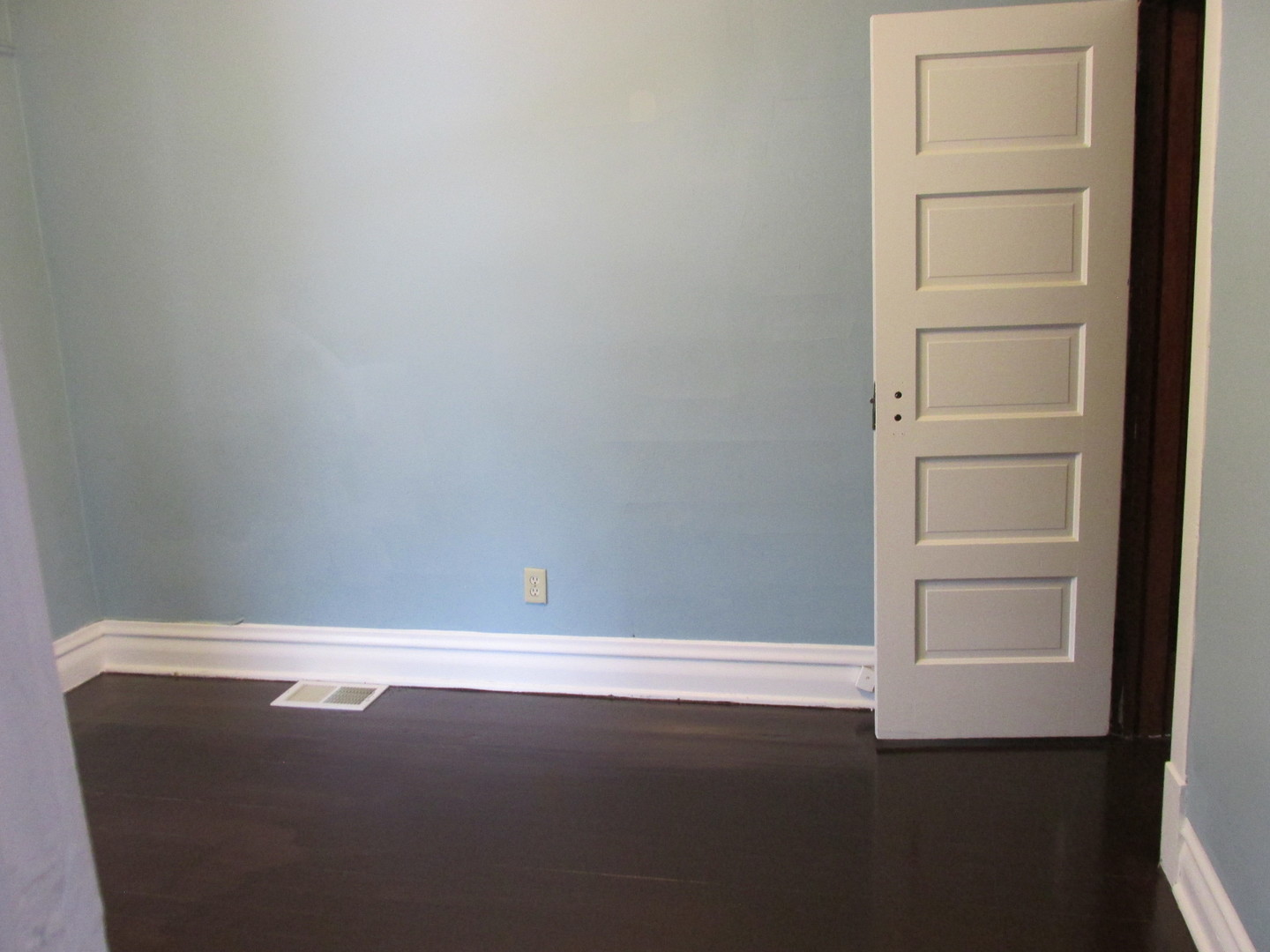 North Chicago, IL 60064