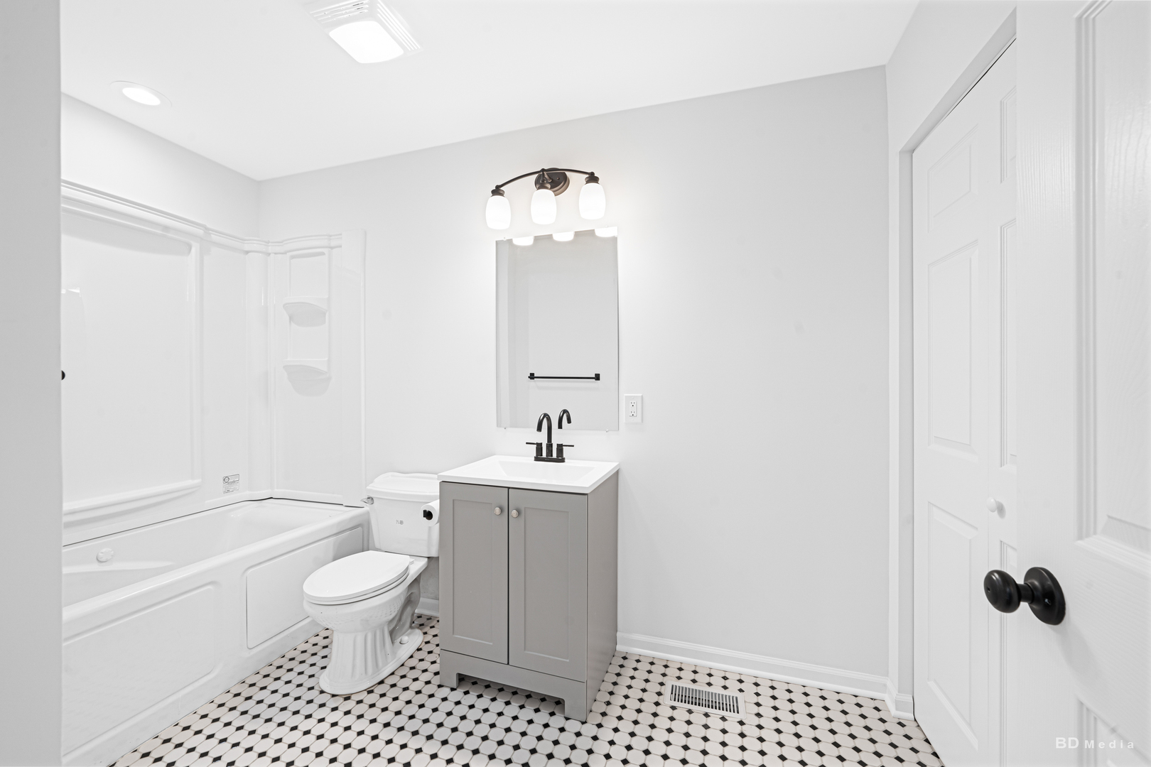 18445 Kedzie Avenue, Homewood, IL 60430