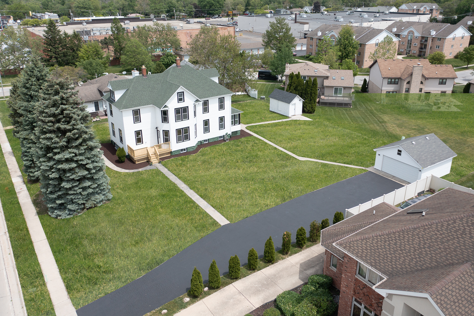 18445 Kedzie Avenue, Homewood, IL 60430