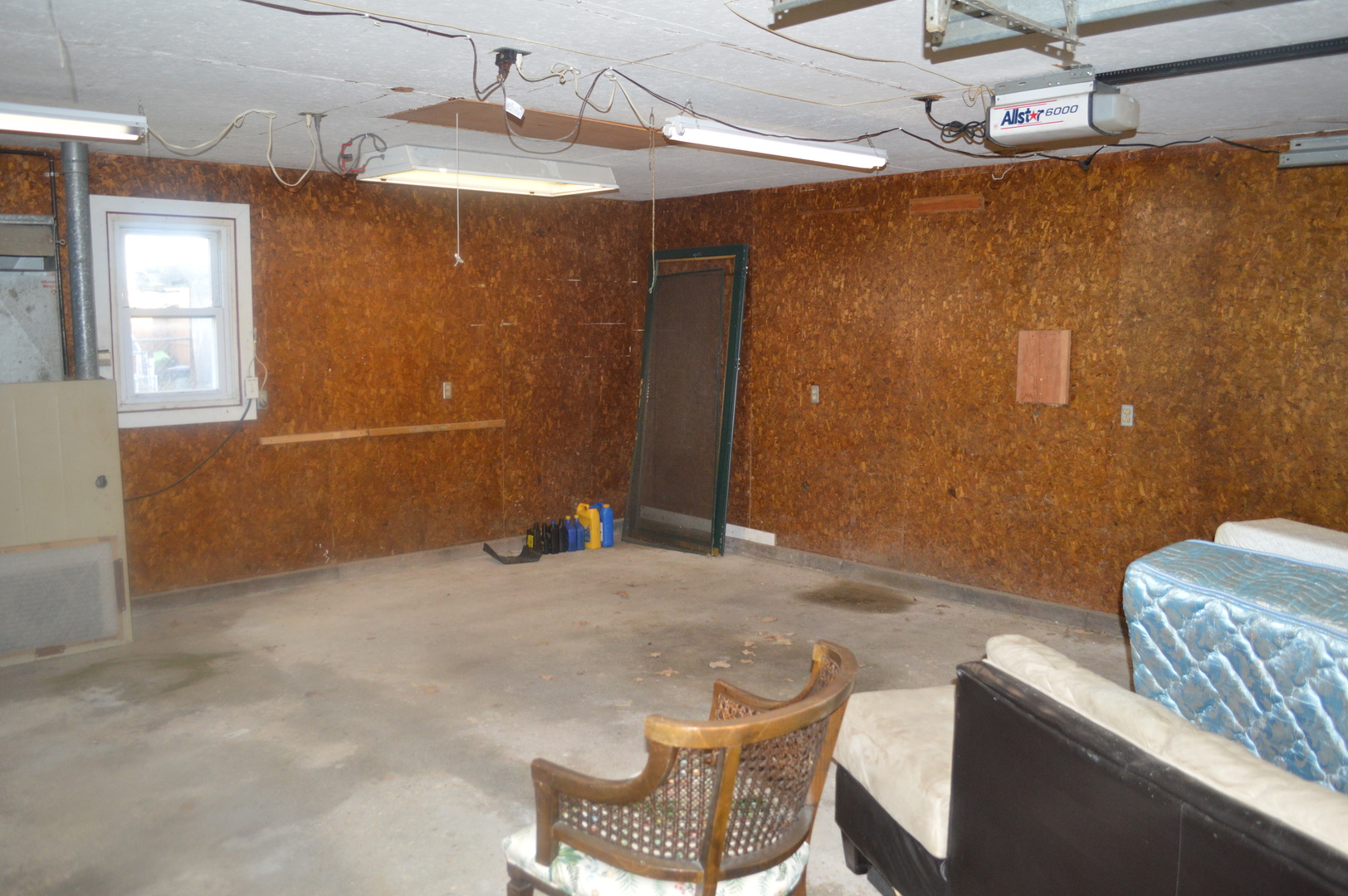 120 W Marquette Street, Princeton, IL 61356