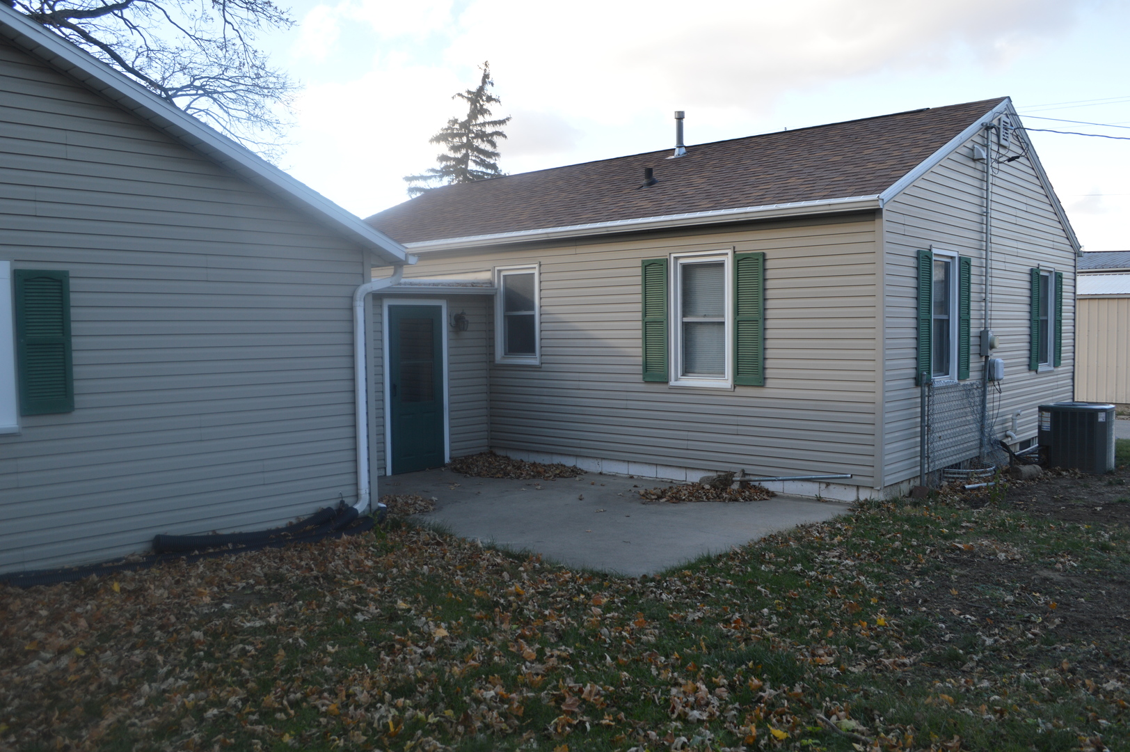 120 W Marquette Street, Princeton, IL 61356