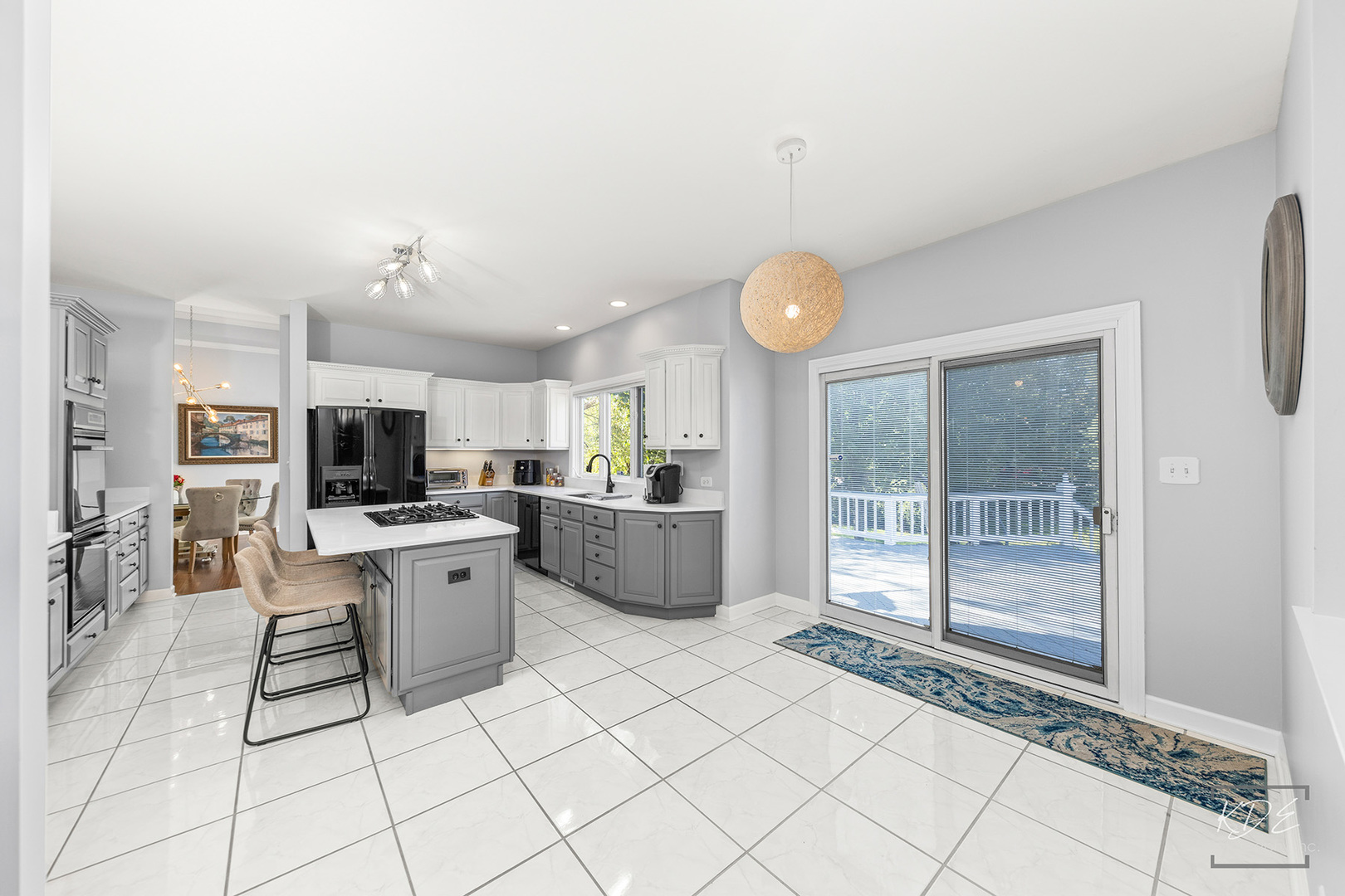 940 Burnham Court, Aurora, IL 60502