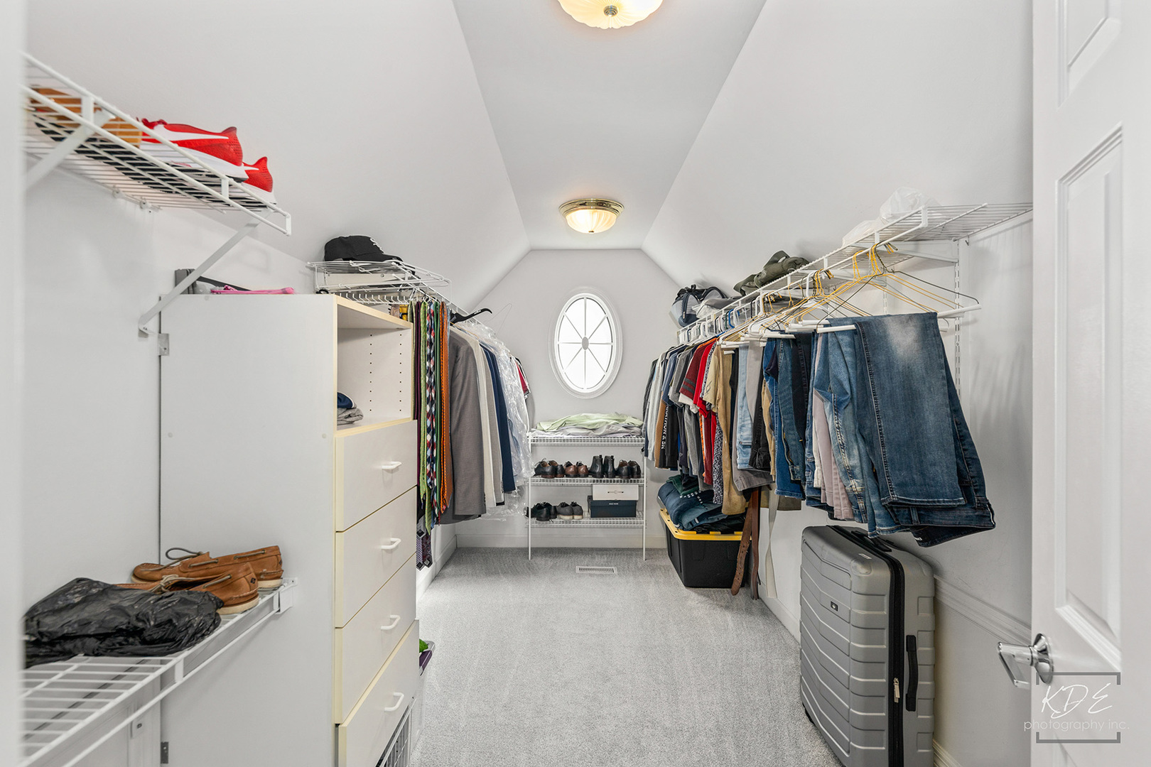 940 Burnham Court, Aurora, IL 60502