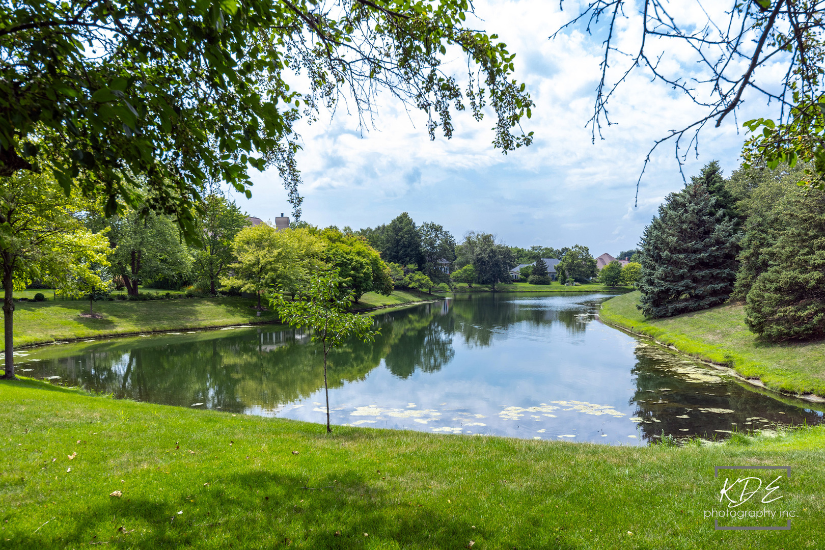 940 Burnham Court, Aurora, IL 60502