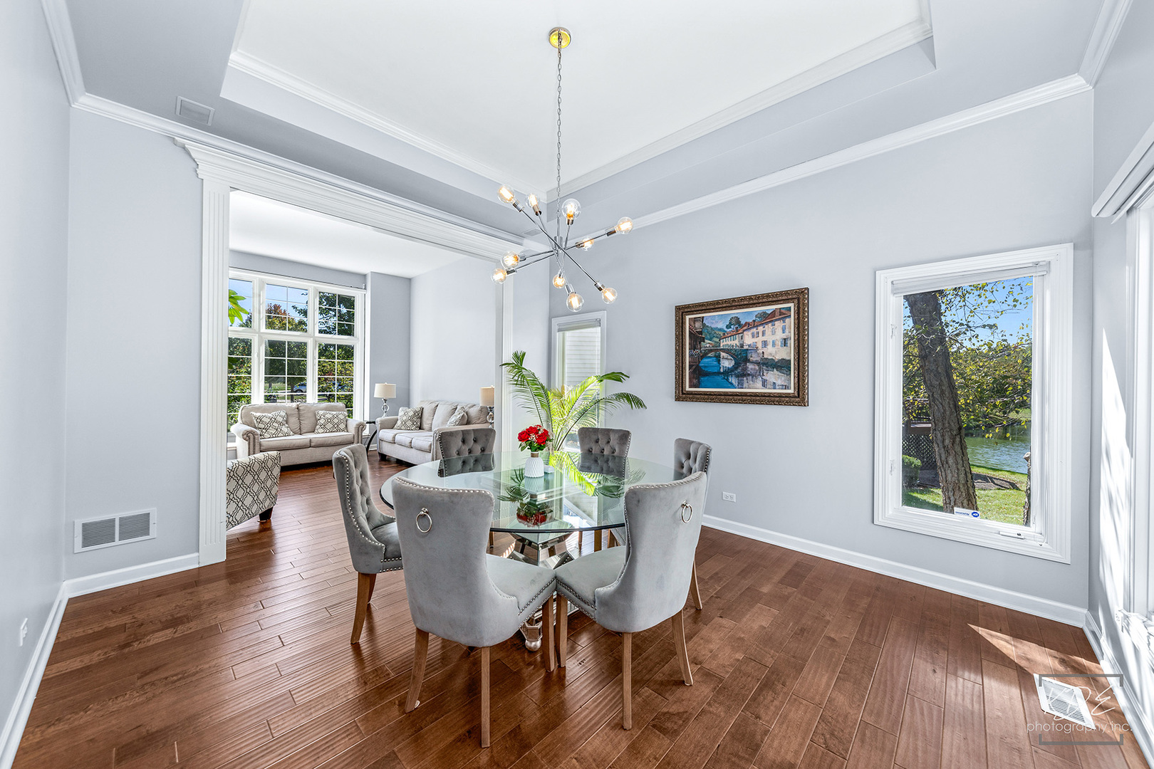 940 Burnham Court, Aurora, IL 60502