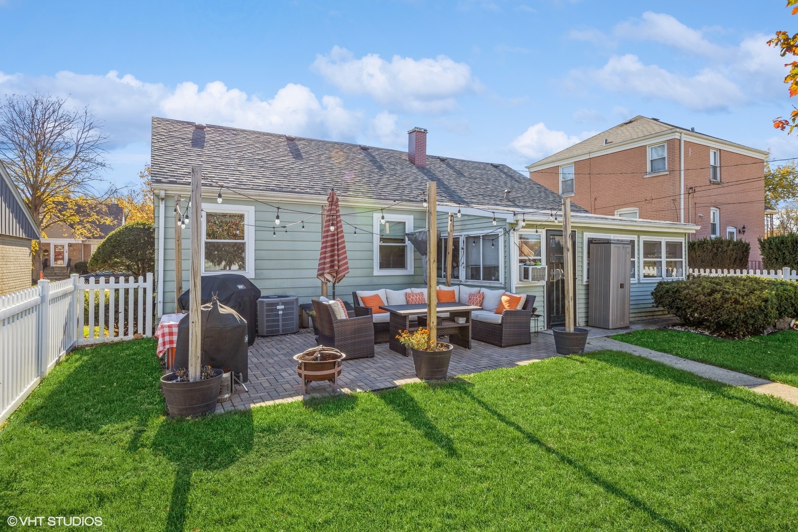 Brookfield, IL 60513