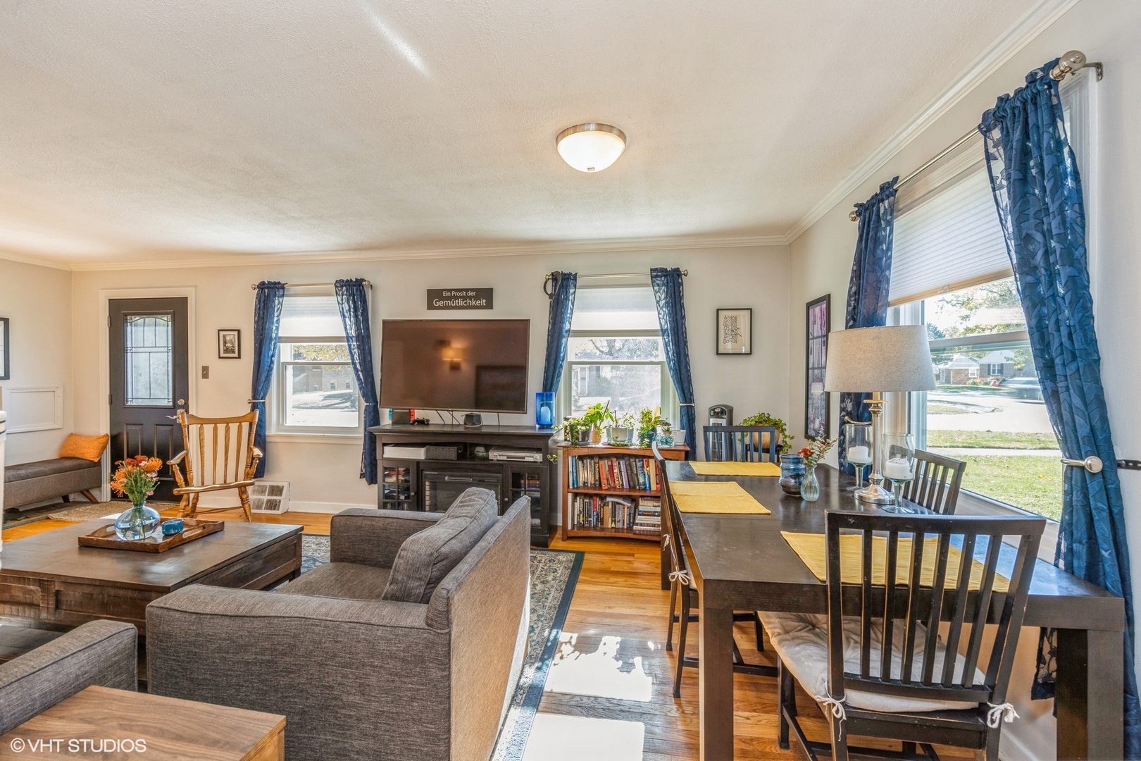 Brookfield, IL 60513