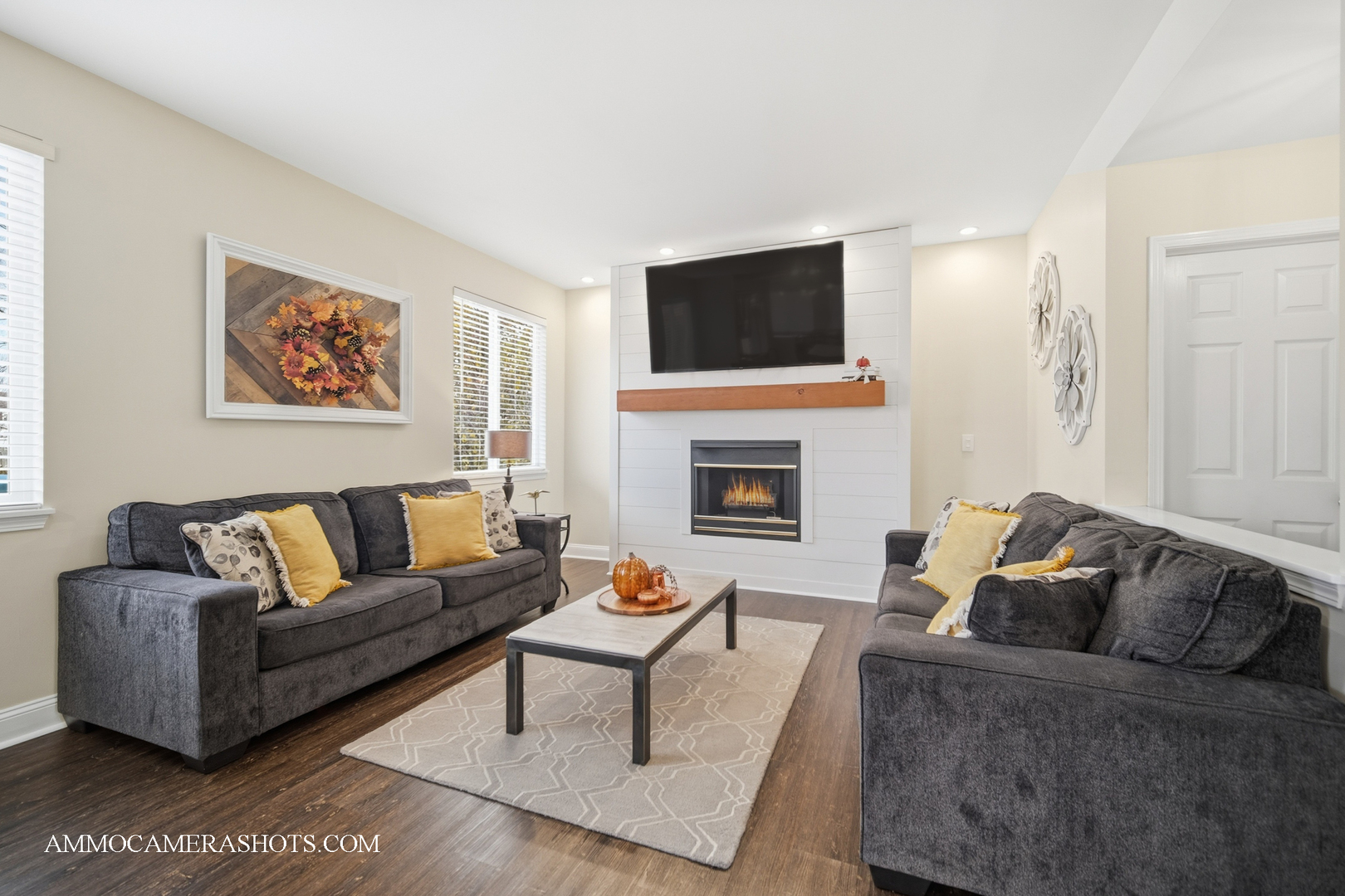 461 Honeysuckle Lane, Yorkville, IL 60560