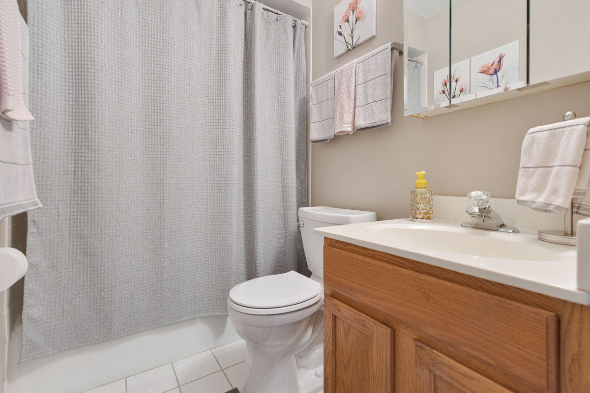 9860 W 153rd Street #312, Orland Park, IL 60462