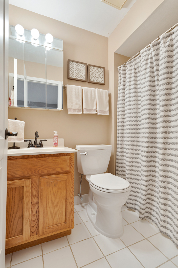 9860 W 153rd Street #312, Orland Park, IL 60462