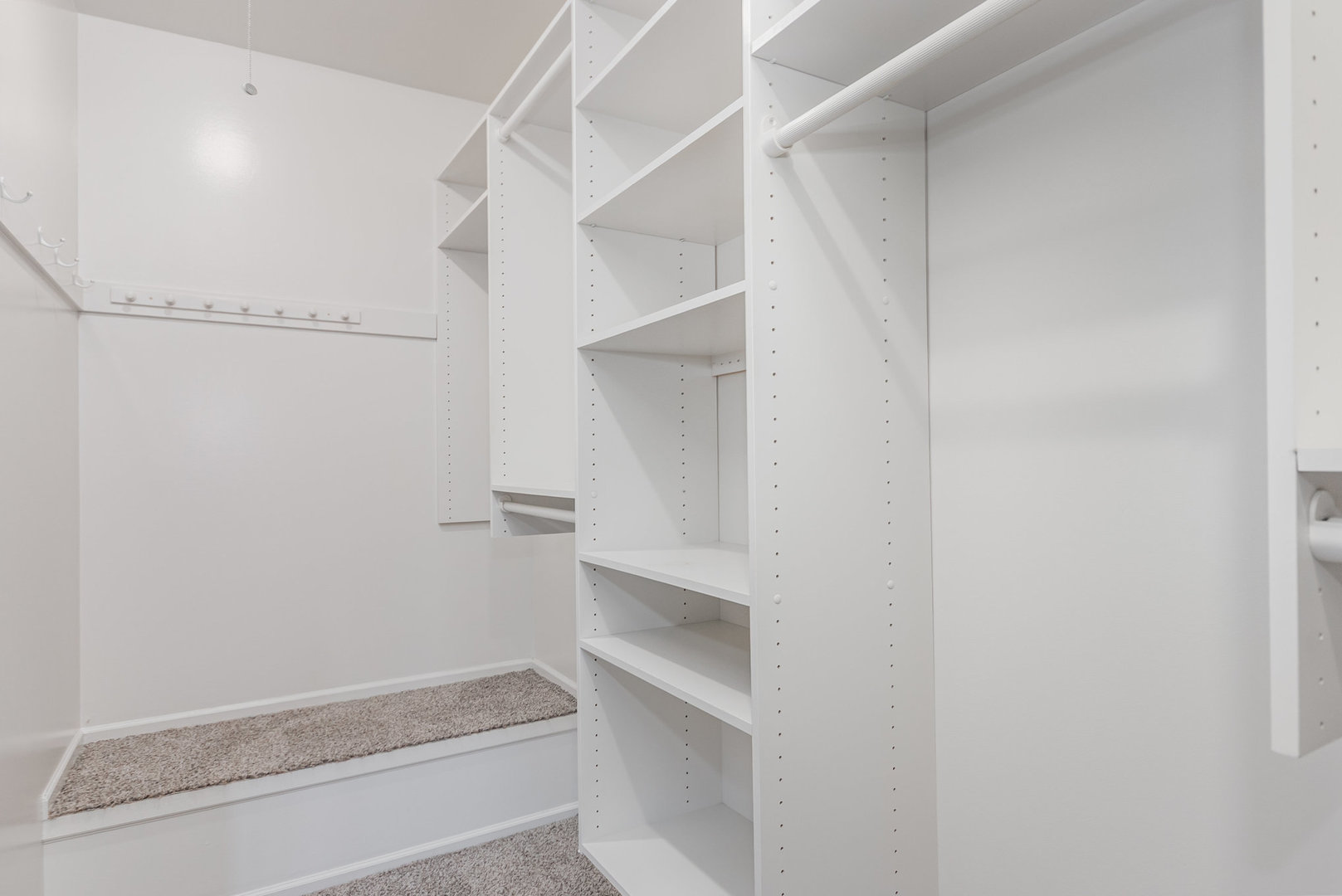 1598 Kirkwood Drive, Geneva, IL 60134