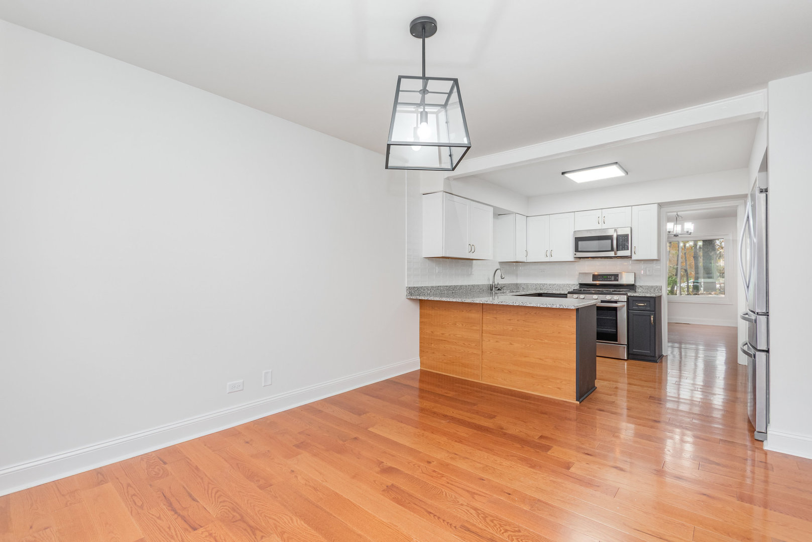 1598 Kirkwood Drive, Geneva, IL 60134