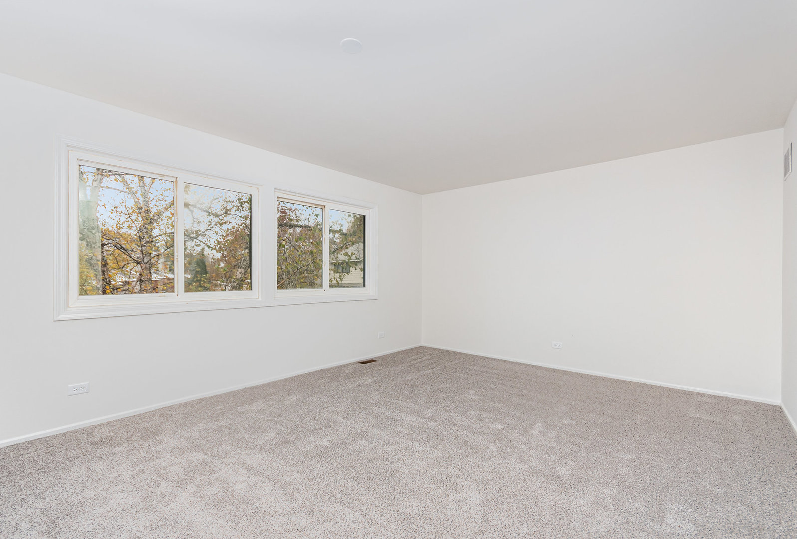 1598 Kirkwood Drive, Geneva, IL 60134