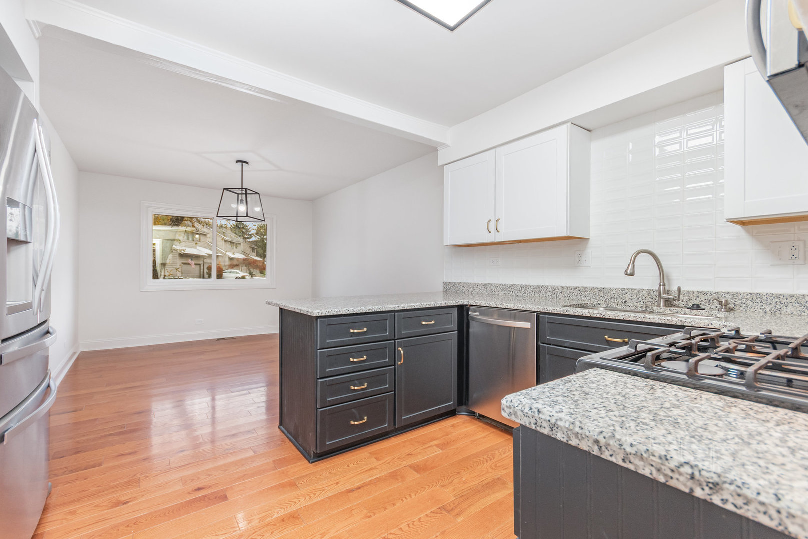 1598 Kirkwood Drive, Geneva, IL 60134