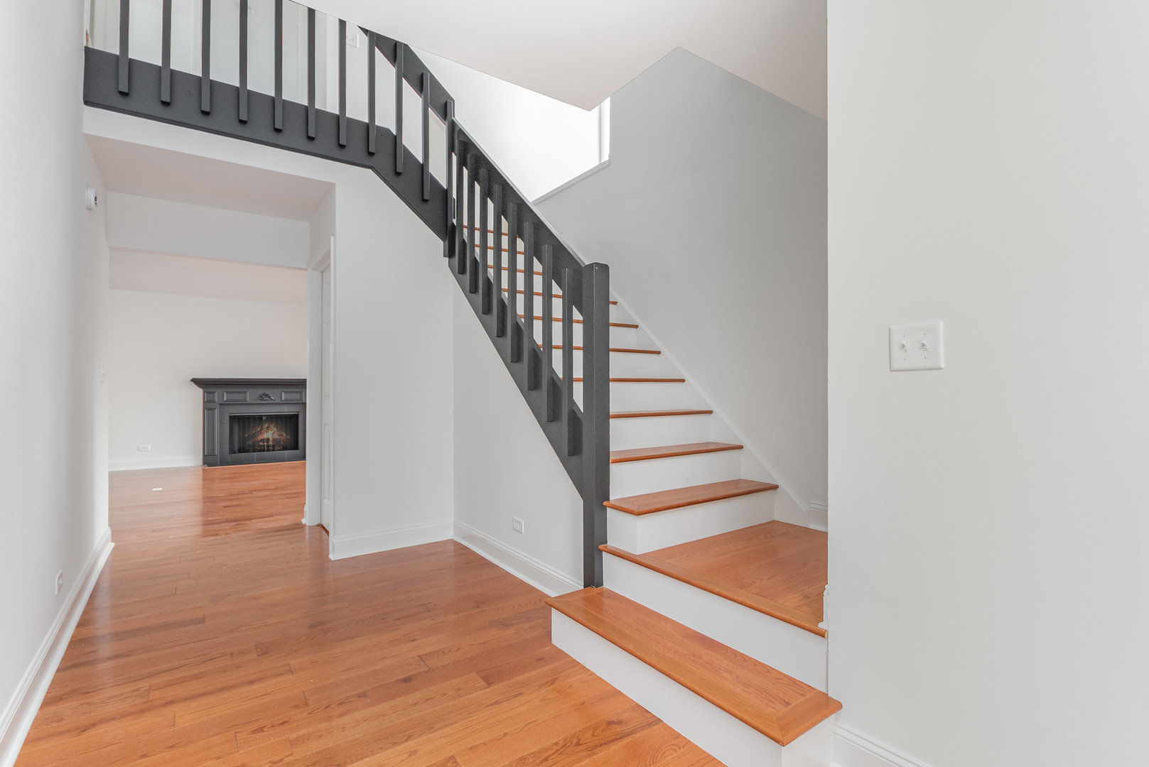 1598 Kirkwood Drive, Geneva, IL 60134