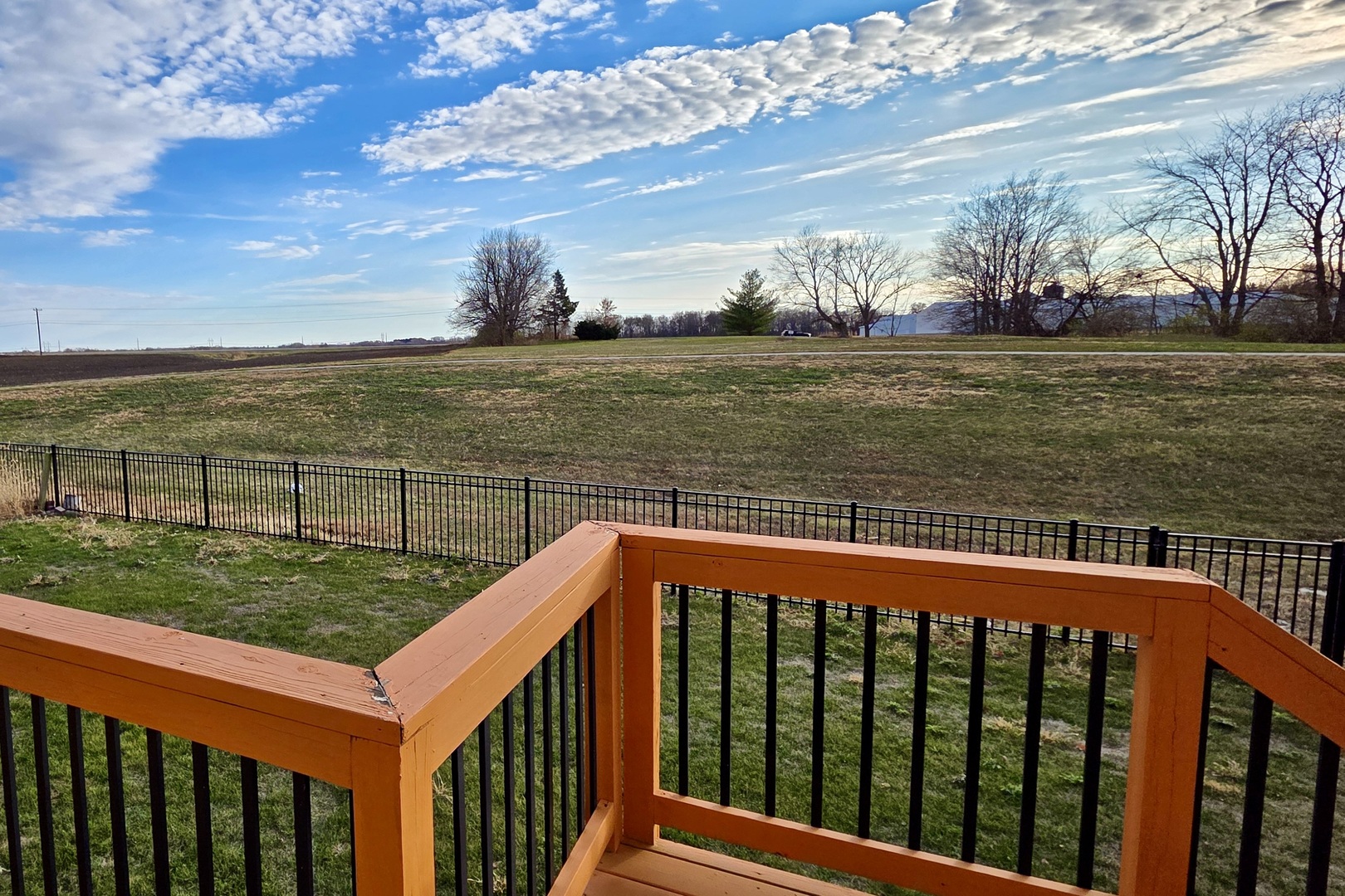 1525 Stoneroller Circle, Bloomington, IL 61705