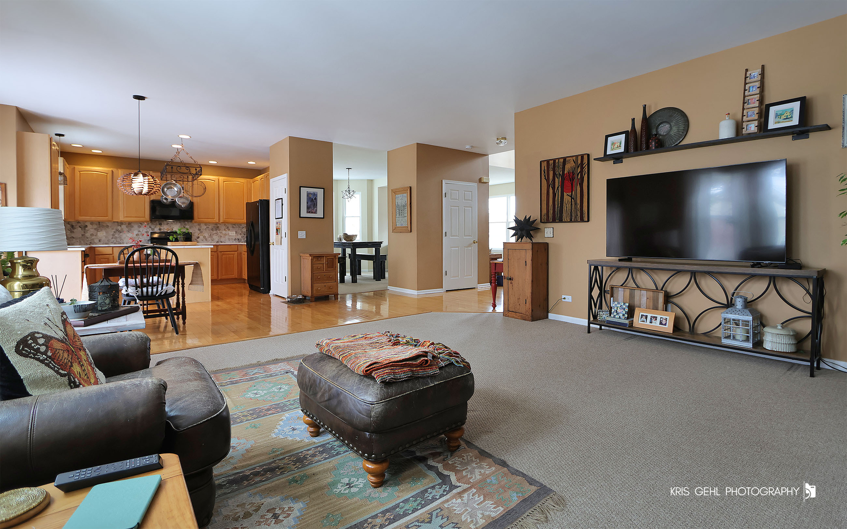 2726 Providence Lane, Lindenhurst, IL 60046