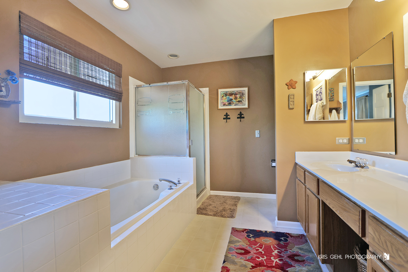 2726 Providence Lane, Lindenhurst, IL 60046