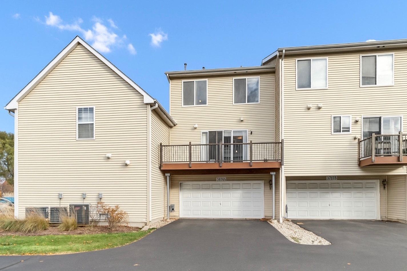 24721 Patriot Square Drive, Plainfield, IL 60544