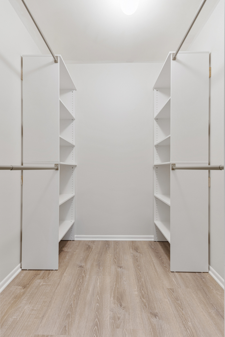 40 Victoria Lane #G, Streamwood, IL 60107